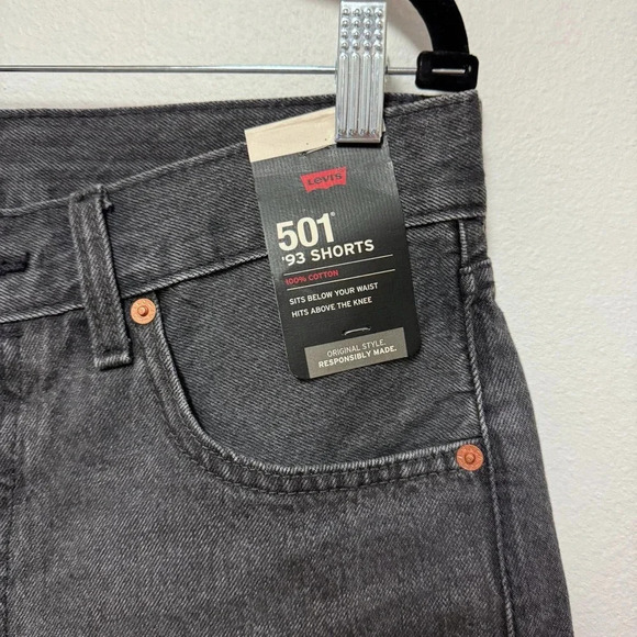 NWT Levi’s 501 ‘93 Premium Denim Shorts - Vintage Inspired Cut-Off Jean Shorts - Picture 4 of 8
